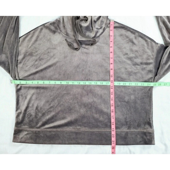Offline By Aeire Velvet Cropped Hoodie Pullover Grey Size Large - Picture 6 of 8